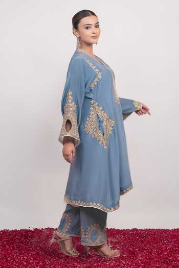 Daljit Sudan Blue Crepe V-neck, Yes Iceberg Embroidered Pheran Kurta And Pant Set Online at Aza Fashions Daljit Sudan_Blue Crepe V-neck, Yes Iceberg Embroidered Pheran Kurta And Pant Set _Online_at_Aza_Fashions