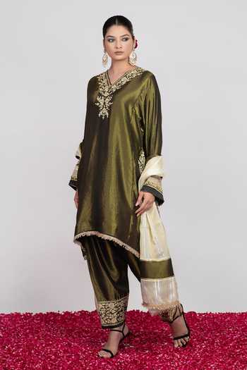 Daljit Sudan_Green Satin, Tissue V-neck, Yes Deep Forest Embroidered Kurta Salwar Set _Online_at_Aza_Fashions