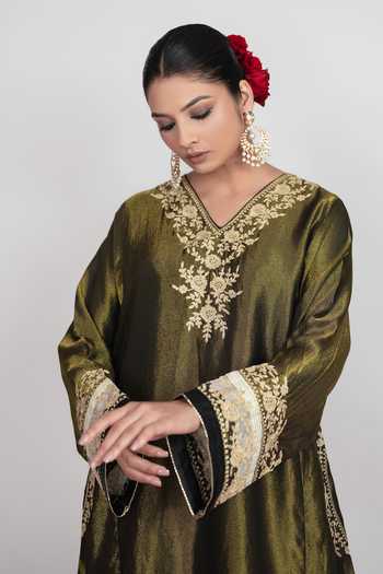 Shop_Daljit Sudan_Green Satin, Tissue V-neck, Yes Deep Forest Embroidered Kurta Salwar Set _Online_at_Aza_Fashions