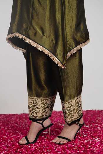 Daljit Sudan_Green Satin, Tissue V-neck, Yes Deep Forest Embroidered Kurta Salwar Set _at_Aza_Fashions