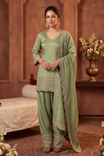 Buy Khwaab By Sanjana Lakhani Green Silk, Georgette V-neck, Yes Scalloped Kurta Salwar Set Online at Aza Fashions Buy_Khwaab By Sanjana Lakhani_Green Silk, Georgette V-neck, Yes Scalloped Kurta Salwar Set _Online_at_Aza_Fashions