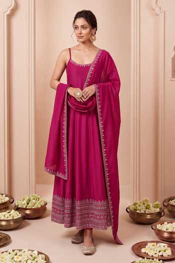 Khwaab By Sanjana Lakhani Sleeveless Anarkali Kurta Set 