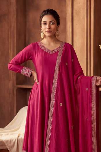 Buy Khwaab By Sanjana Lakhani Pink Silk V-neck V Anarkali Set Online at Aza Fashions Buy_Khwaab By Sanjana Lakhani_Pink Silk V-neck V Anarkali Set _Online_at_Aza_Fashions