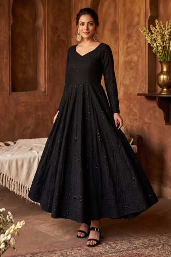 Buy Khwaab By Sanjana Lakhani Black Silk, Georgette Sweetheart Neck Embroidered V Anarkali Pant Set Online at Aza Fashions Buy_Khwaab By Sanjana Lakhani_Black Silk, Georgette Sweetheart Neck Embroidered V Anarkali Pant Set _Online_at_Aza_Fashions