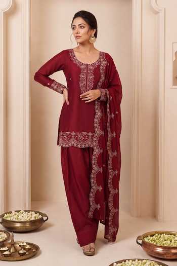 Khwaab By Sanjana Lakhani Hand Embroidered Kurta Salwar Set 