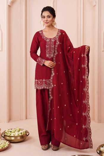 Khwaab By Sanjana Lakhani Red Silk Scoop Neck Hand Embroidered Kurta Salwar Set Online at Aza Fashions Khwaab By Sanjana Lakhani_Red Silk Scoop Neck Hand Embroidered Kurta Salwar Set _Online_at_Aza_Fashions