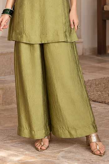 Buy_Jhambthreads_Green Silk Mirror Work Kurta Set _Online_at_Aza_Fashions