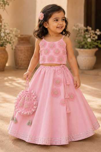 MI Dulce An'Ya Flower Embroidered Lehenga & Top Set