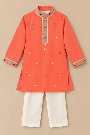 MI Dulce An'Ya Coral Cotton, Chanderi Placket Embroidered Kurta Set at Aza Fashions MI Dulce An'Ya_Coral Cotton, Chanderi Placket Embroidered Kurta Set _at_Aza_Fashions