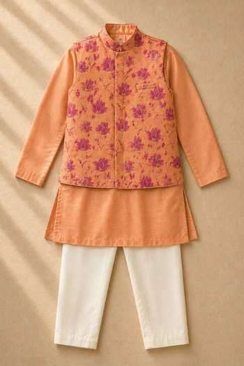 Buy MI Dulce An'Ya Orange Cotton, Chanderi Printed Bundi And Kurta Set Online at Aza Fashions Buy_MI Dulce An'Ya_Orange Cotton, Chanderi Printed Bundi And Kurta Set _Online_at_Aza_Fashions