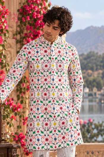 Buy Mr. Ajay Kumar White Linen Basu Lotus Print Kurta Set Online at Aza Fashions Buy_Mr. Ajay Kumar_White Linen Basu Lotus Print Kurta Set _Online_at_Aza_Fashions