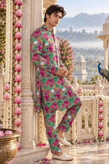 Mr. Ajay Kumar Arya Floral Print Kurta & Pant Co-Ord Set