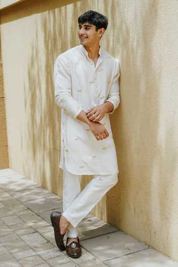 Un-Cuffed Embroidered Kurta Set 