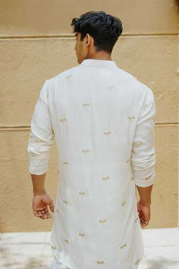 Un-Cuffed Embroidered Kurta Set 