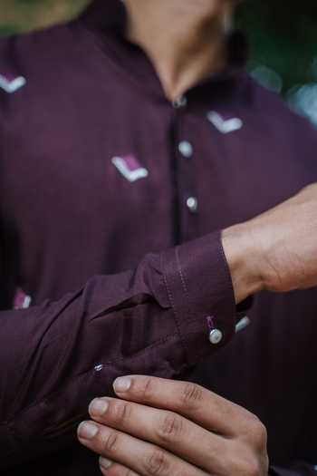 Shop Un-Cuffed Purple Silk, Muslin, Cotton Thread Work Kurta Set Online at Aza Fashions Shop_Un-Cuffed_Purple Silk, Muslin, Cotton Thread Work Kurta Set _Online_at_Aza_Fashions