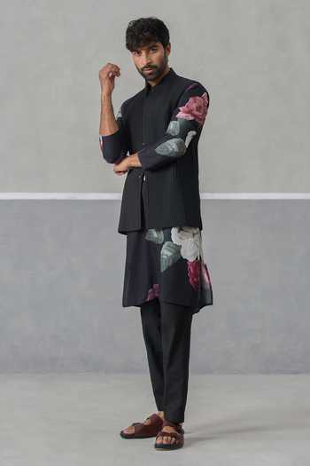 Un-Cuffed Pleated Bundi & Printed Kurta Set 
