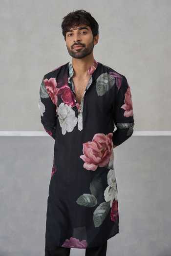 Un-Cuffed Black Silk, Cotton, Muslin Pleated Bundi And Printed Kurta Set Online at Aza Fashions Un-Cuffed_Black Silk, Cotton, Muslin Pleated Bundi And Printed Kurta Set _Online_at_Aza_Fashions