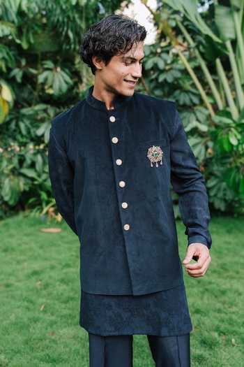Shop Un-Cuffed Navy Silk, Muslin, Jacquard Woven Bundi And Kurta Set Online at Aza Fashions Shop_Un-Cuffed_Navy Silk, Muslin, Jacquard Woven Bundi And Kurta Set _Online_at_Aza_Fashions