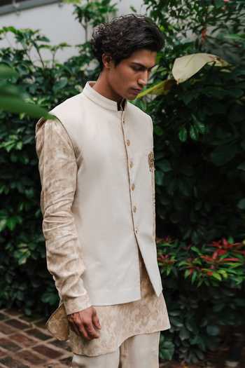 Un-Cuffed Beige Silk, Muslin, Jacquard Woven Bundi And Kurta Set Online at Aza Fashions Un-Cuffed_Beige Silk, Muslin, Jacquard Woven Bundi And Kurta Set _Online_at_Aza_Fashions