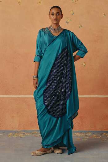 Pink City By Sarika Neel Teal Bandhani Draped Skirt Saree With Kurta 