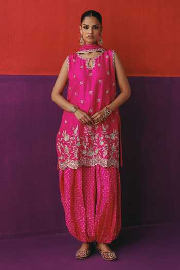 Shop_Pink City By Sarika_Pink Silk, Chanderi Keyhole Neck Rani Gulab Embroidered Kurta Set _Online_at_Aza_Fashions