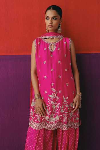 Buy_Pink City By Sarika_Pink Silk, Chanderi Keyhole Neck Rani Gulab Embroidered Kurta Set 