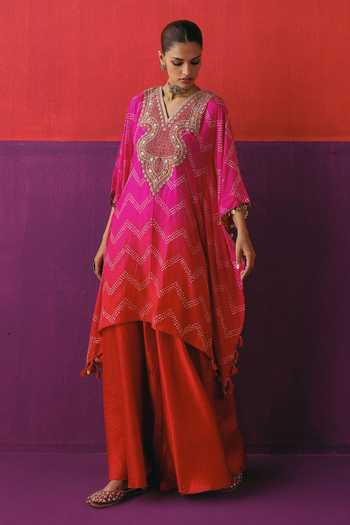 Buy_Pink City By Sarika_Pink Silk V-neck Zigzag Bandhani Pattern Kaftan And Sharara Set _Online_at_Aza_Fashions