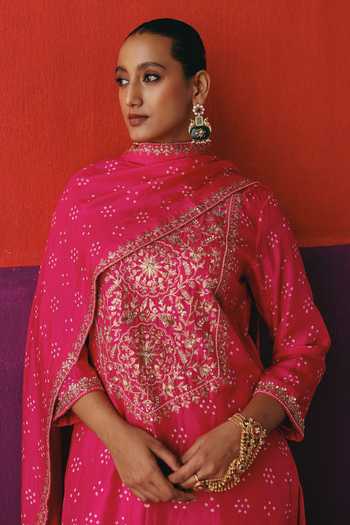Buy_Pink City By Sarika_Pink Silk High Neck Flower Bandhani Kurta Pant Set 