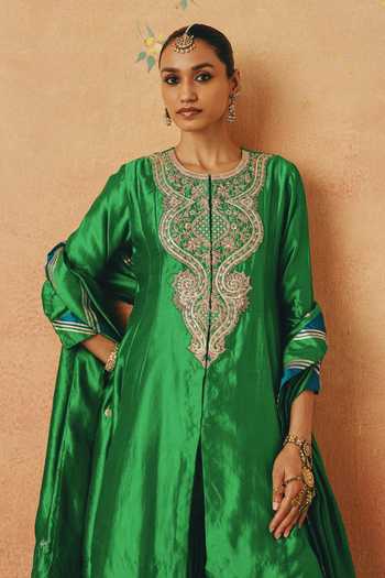 Pink City By Sarika_Green Silk, Chanderi Round Neck, Yes Neelgiri Gota Work Kurta Sharara Set _at_Aza_Fashions