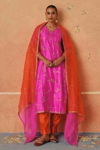 Pink City By Sarika Gulabi Dhoop Embroidered Kurta Set 