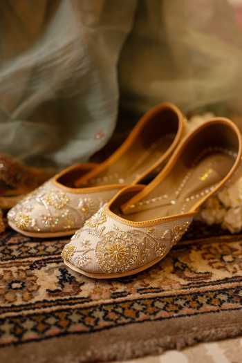 Coral Haze Gauhar Sequins Hand Embroidered Juttis 