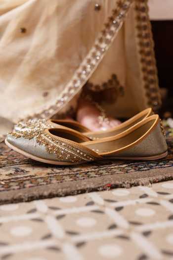 Buy_Coral Haze_Blue Firoza Hand Embroidered Juttis _Online_at_Aza_Fashions