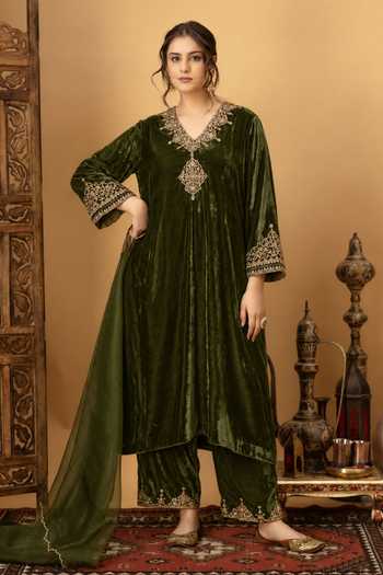 Afriya Zar-e-Makhmal Green A-Line Kurta Set