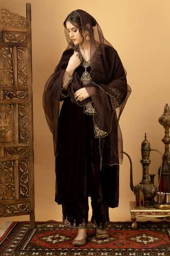 Afriya Zar-e-Makhmal Brown A-Line Kurta Set
