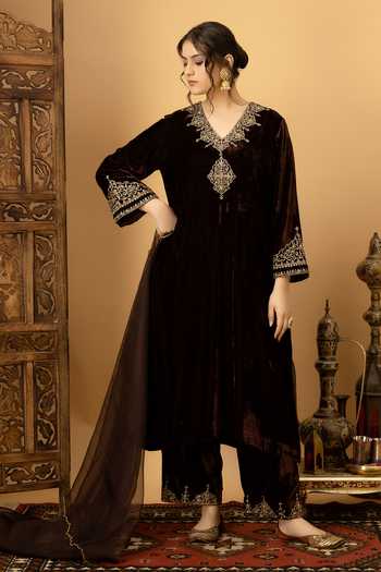 Shop_Afriya_Brown , Velvet, Organza V-neck, Yes Zar-e-makhmal A-line Kurta Set _Online_at_Aza_Fashions