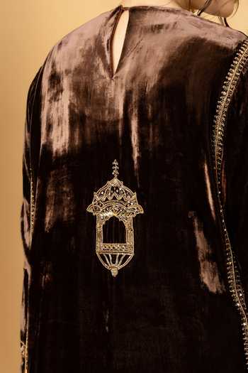 Shop_Afriya_Brown , Velvet, Organza Round Neck Zar-e-makhmal Kali Kurta Set 