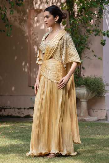 Buy_Bohame_Gold Satin, Chiffon Sweetheart Neck Fiora Pre-draped Saree Set With Cape _Online_at_Aza_Fashions