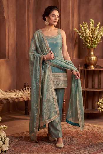 Khwaab By Sanjana Lakhani Blue Silk Scoop Neck, Yes Sleeveless Kurta Palazzo Set at Aza Fashions Khwaab By Sanjana Lakhani_Blue Silk Scoop Neck, Yes Sleeveless Kurta Palazzo Set _at_Aza_Fashions
