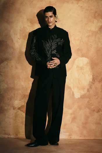 Aman Takyar Thread Embroidered Bandhgala & Pant Set