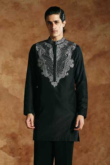 Aman Takyar Black Silk, Dupion Embroidered Kurta And Pant Set Online at Aza Fashions Aman Takyar_Black Silk, Dupion Embroidered Kurta And Pant Set _Online_at_Aza_Fashions