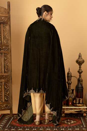 Afriya Zar-e-Makhmal Green Dupatta