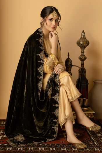 Buy_Afriya_Green Silk, Velvet Zar-e-makhmal Dupatta 