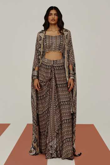 Basanti Kapde Aur Koffee The Gilded Noir Printed Cape & Draped Skirt Set 