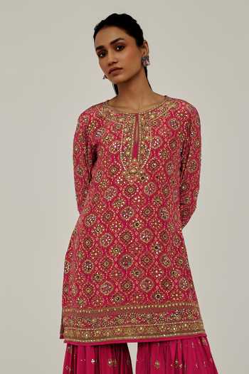 Shop Basanti Kapde Aur Koffee Pink Crepe Round Neck The Archival Kurta Sharara Set Online at Aza Fashions Shop_Basanti Kapde Aur Koffee_Pink Crepe Round Neck The Archival Kurta Sharara Set _Online_at_Aza_Fashions