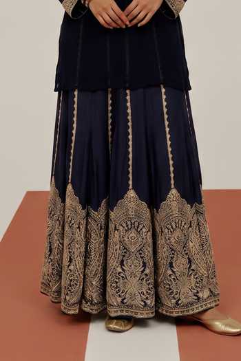 Buy_Basanti Kapde Aur Koffee_Black Organza Scoop Neck Midnight Eclat Embroidered Kurta And Sharara Set _Online_at_Aza_Fashions