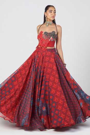 Rishi And Vibhuti Red Organza, Net Applique Bandeau Neck Basque Embellished Corset And Skirt Set Online at Aza Fashions Rishi And Vibhuti_Red Organza, Net Applique Bandeau Neck Basque Embellished Corset And Skirt Set _Online_at_Aza_Fashions