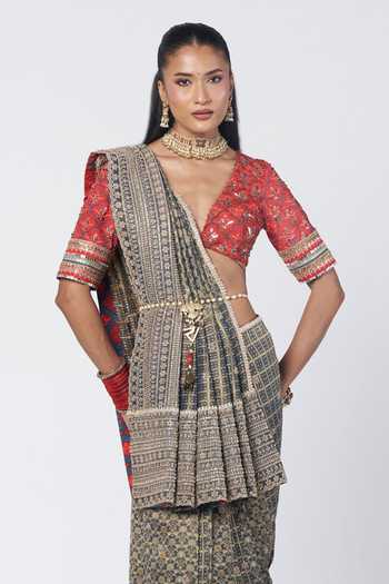 Rishi And Vibhuti Green Silk, Crepe, Brocade V-neck Ayesha Hand Embroidered Saree And Blouse Online at Aza Fashions Rishi And Vibhuti_Green Silk, Crepe, Brocade V-neck Ayesha Hand Embroidered Saree And Blouse _Online_at_Aza_Fashions
