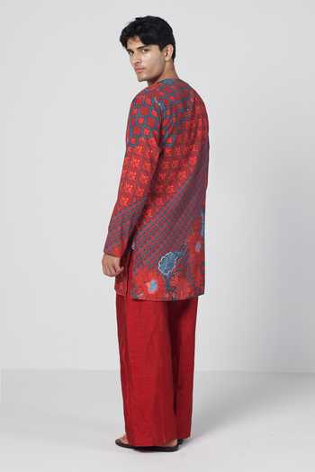 Rishi And Vibhuti Botanical Print Kurta Set 