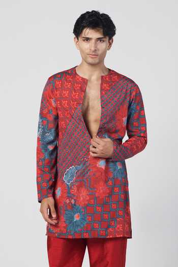 Buy_Rishi And Vibhuti_Red Crepe, Dupion, Silk Botanical Print Kurta Set _Online_at_Aza_Fashions
