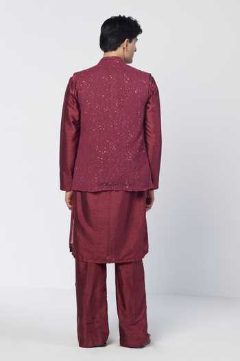 Rishi And Vibhuti Embroidered Bundi & Kurta Set 